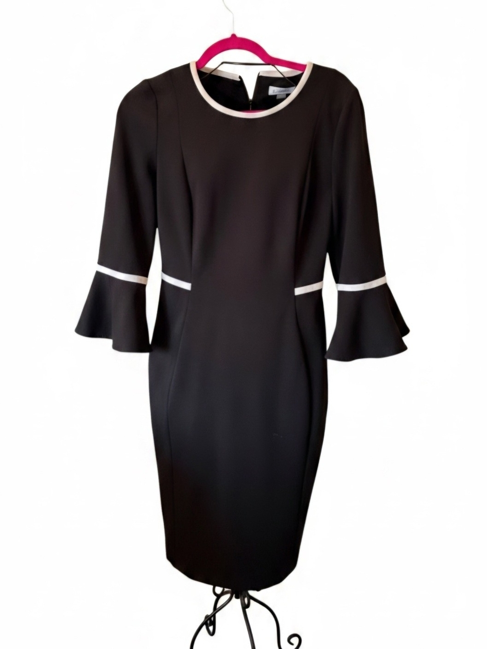 ✨​Calvin Klein Black w/White Piping Bell Sleeve Shift Dress SZ 8 EUC Classic LBD